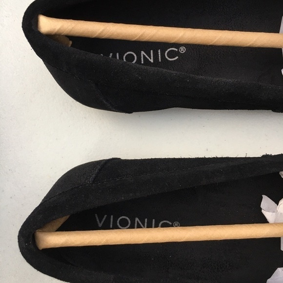 NIB Vionic Montara Suede Loafer Moccasin Flat 8.5 Wide Width - Picture 9 of 9